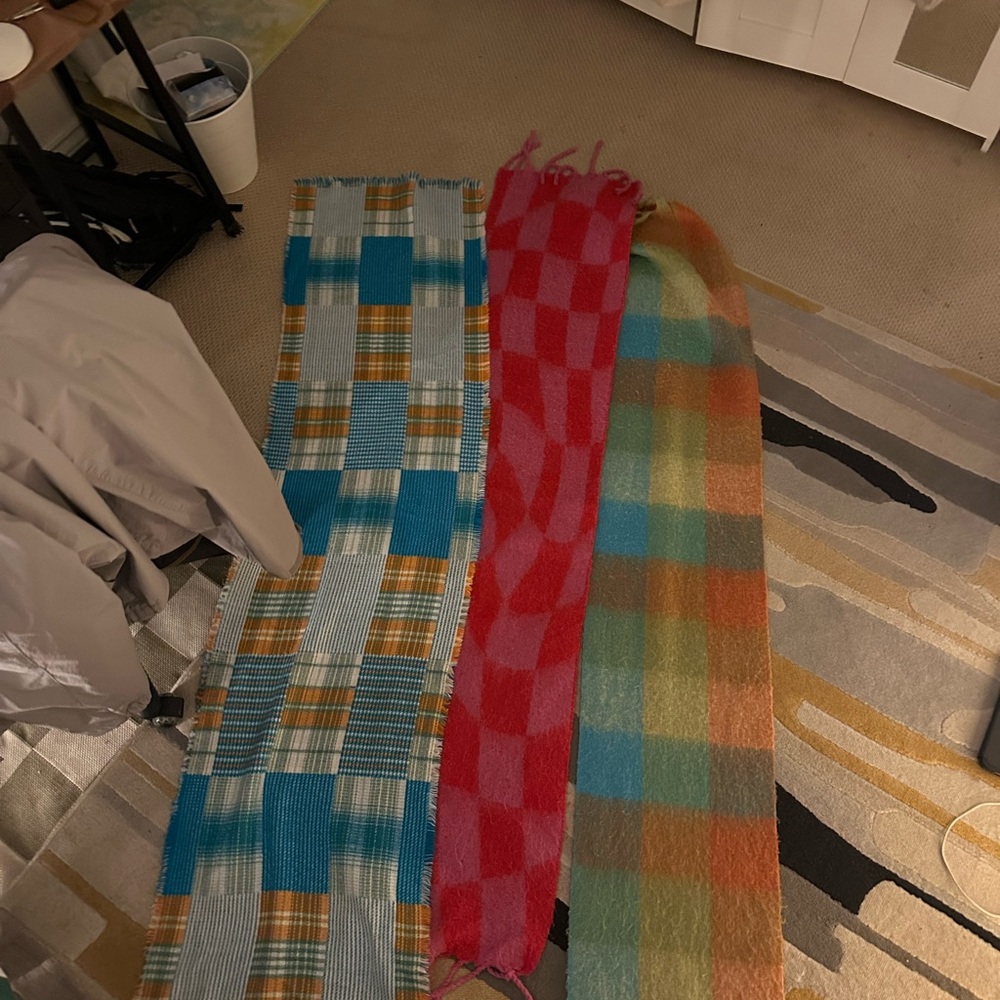 Scarf Bundle - Picture 3 of 4